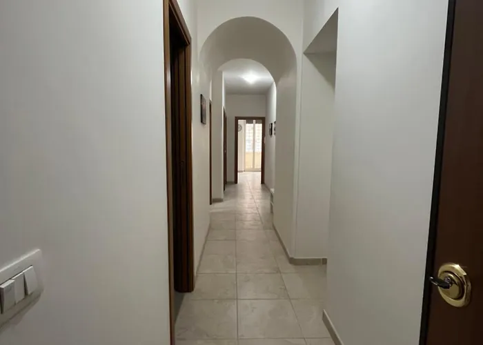 Monti Exclusive Nyaraló
